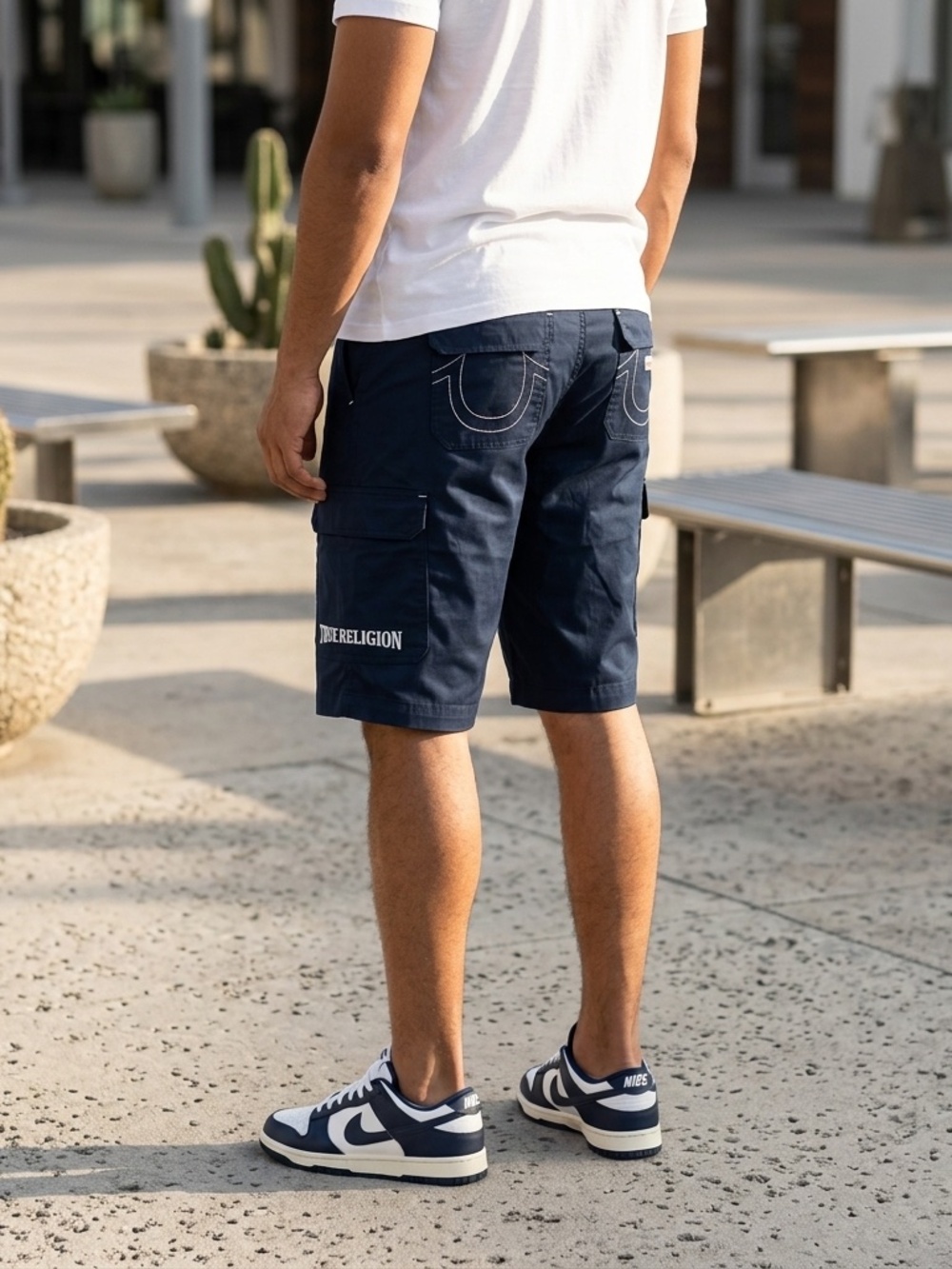 True Religion Cargo Shorts Navy Blue Men's Size 44 Utility Pocket Streetwear